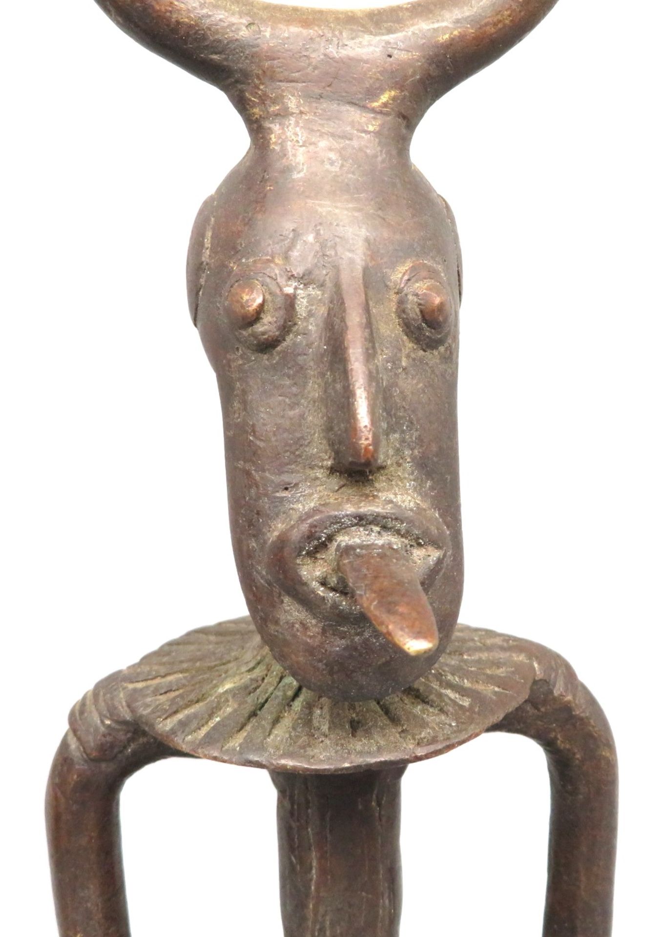 2 Ahnenfiguren, Afrika, wohl Benin, Bronze, h 35 cm, d 9 cm. - Image 2 of 2