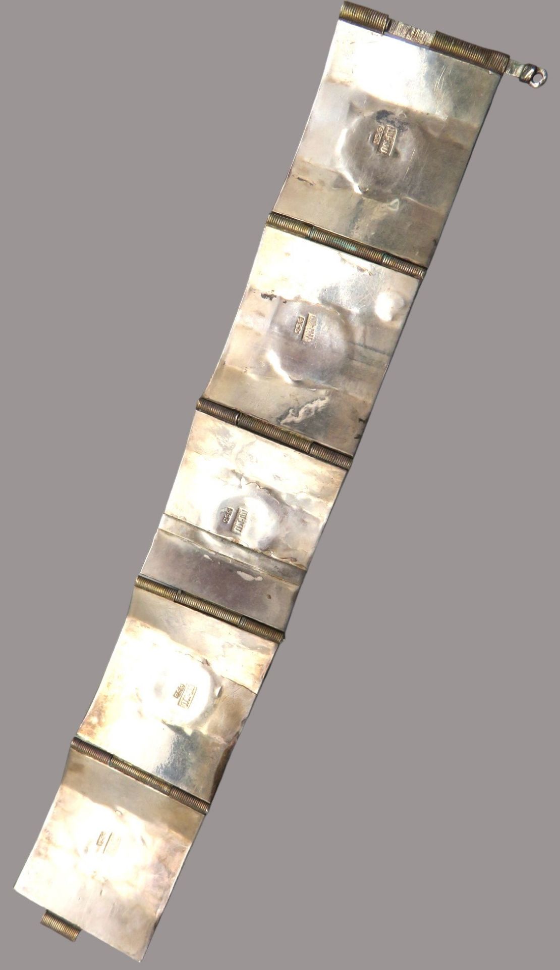 Armband, wohl Orient, 5 quadratische Elemente, diese reich verziert mit floralen und geometrischen - Image 2 of 2