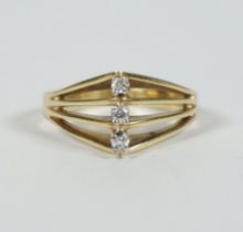 RING, verlaufende Schiene,