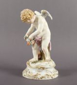 FIGUR "AMOR HERZEN BINDEND", farbig und gold staffiert, H 20, minst.best., Bossierernr. 148, Modell