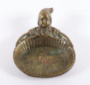 FIGÜRLICHE SCHALE, Bronze, Dm 15 