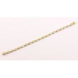 OPAL-ARMBAND, 750/ooo Gelbgold, besetzt mi Opalcabochons, L 17,5, 8,6g