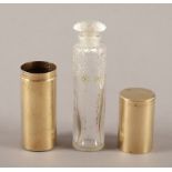 PARFUMFLAKON, farbloses Glas, in Messingetui, L 9,5, gemarkt LALIQUE