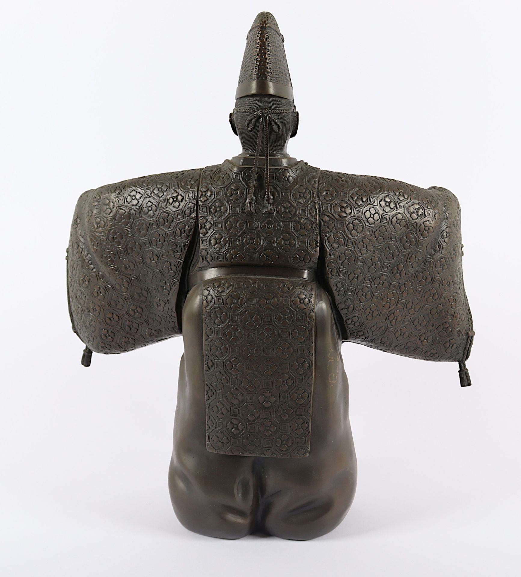 GROSSE FIGUR EINES TÄNZERS, Bronze, braun patiniert, abnehmbare Maske, H 50, JAPAN, 20.Jh.  - Image 3 of 5