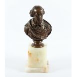 HOUDON, nach, "William Shakespeare", Büste, Bronze, H 21, verso die Gießermarken von Ferdinand Barb
