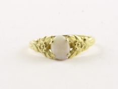 OPAL-RING, 585/ooo Gelbgold, besetzt mit einer Opaltriplette, RG 56, 1,8 