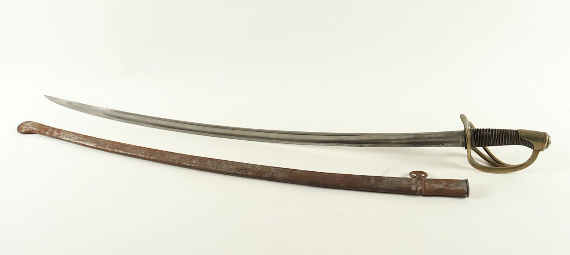 SÄBEL FÜR MANSCHAFTEN M 1822, kräftige, beidseitig gekehlte Rückenklinge (narbig), Messingbügelgefä