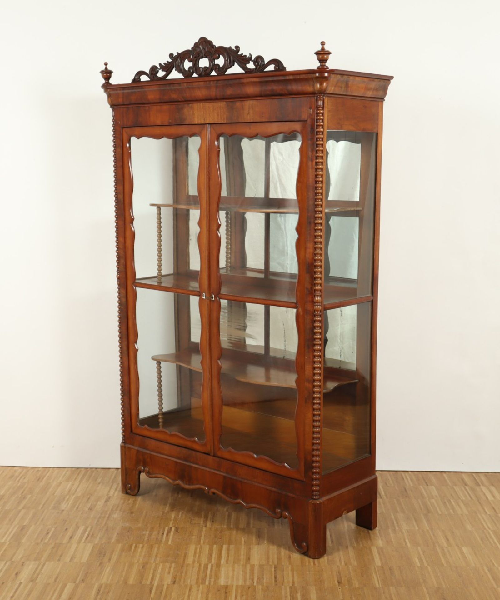 SPÄTBIEDERMEIER-VITRINE, Mahagoni, besch., zweitüriger Korpus, H 181, B 110, T 40, DEUTSCH, um 1850 - Bild 3 aus 4