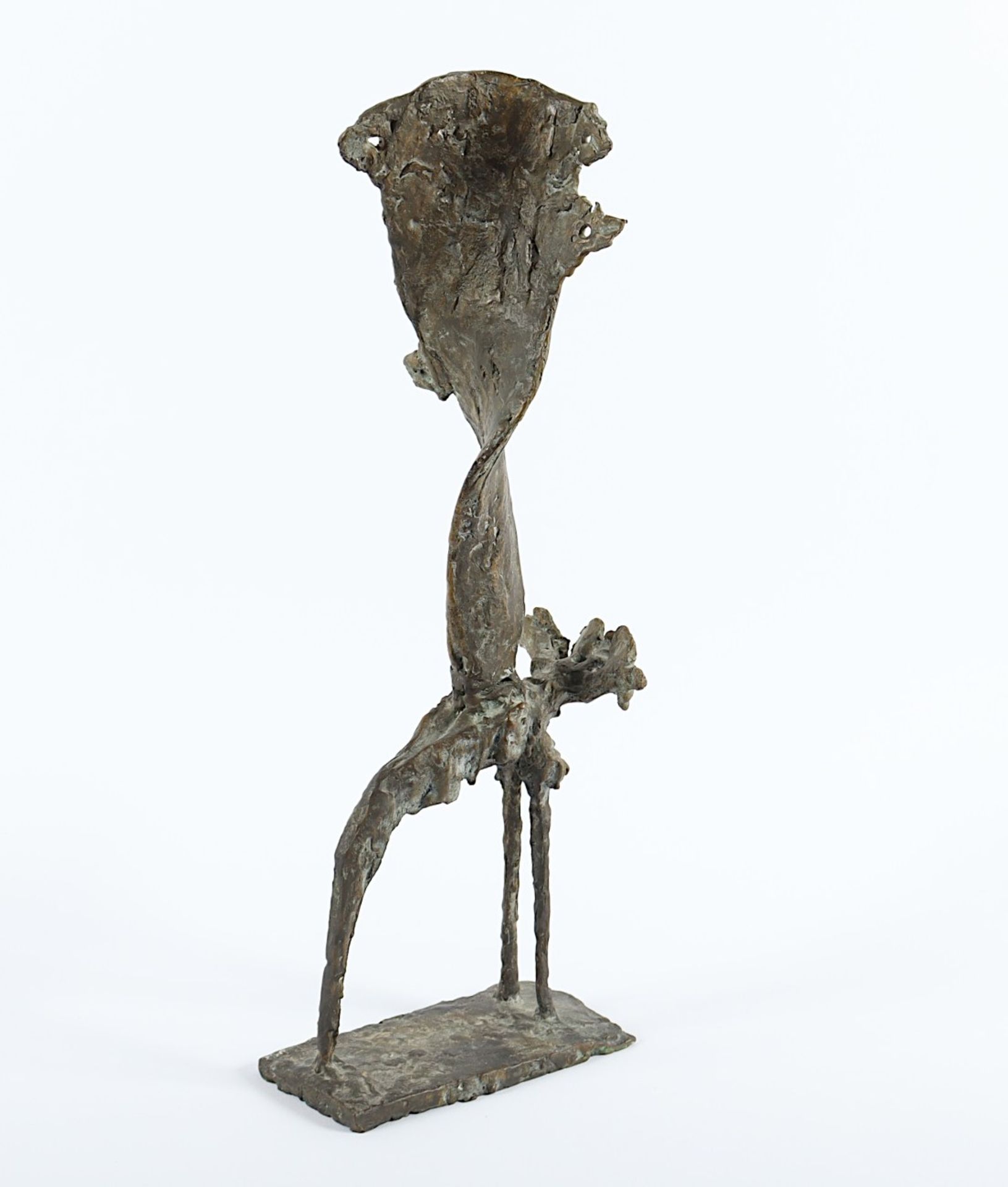 RÜCKER, Doris, "Tierfigur", Bronze, H 40, auf dem Stand monogrammiert und datiert '67 - Image 2 of 3