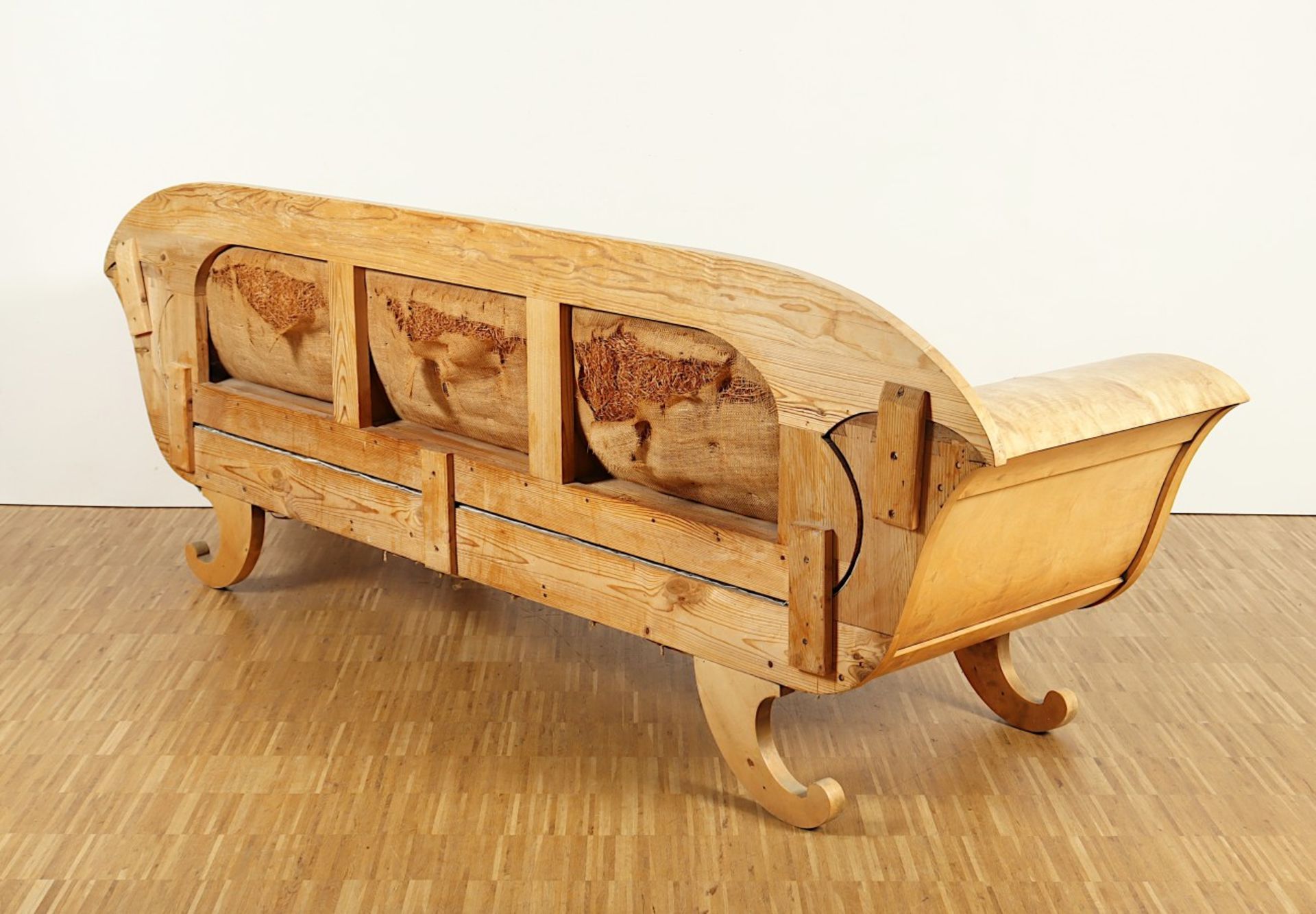 BIEDERMEIERSOFA, Birke, besch., Polsterung rest. bed., H 86, B 250, T 65, DEUTSCH, um 1820  - Bild 4 aus 4