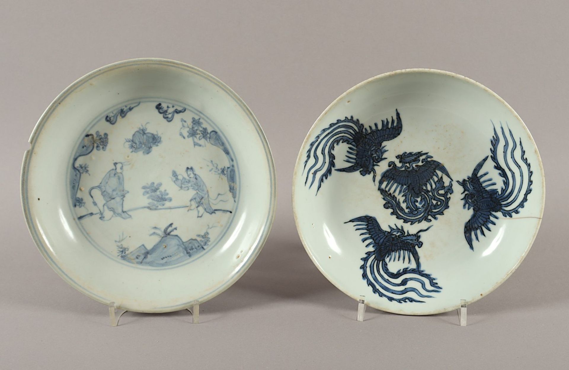 zwei Teller, Porzellan, besch., China