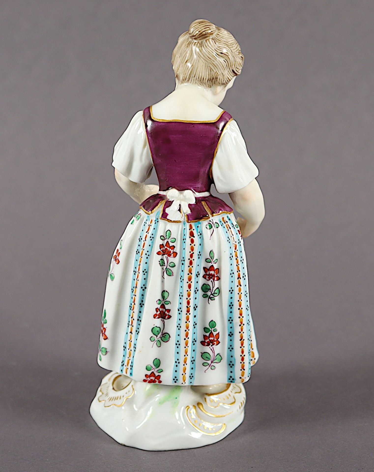 GÄRTNERKIND MIT BLUMENKORB, KAENDLER, MEISSEN, E.19.Jh. - Bild 4 aus 5