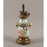 Vase, famille rose, Kantonstil, als Öllampe, CHINA, E.19.Jh.