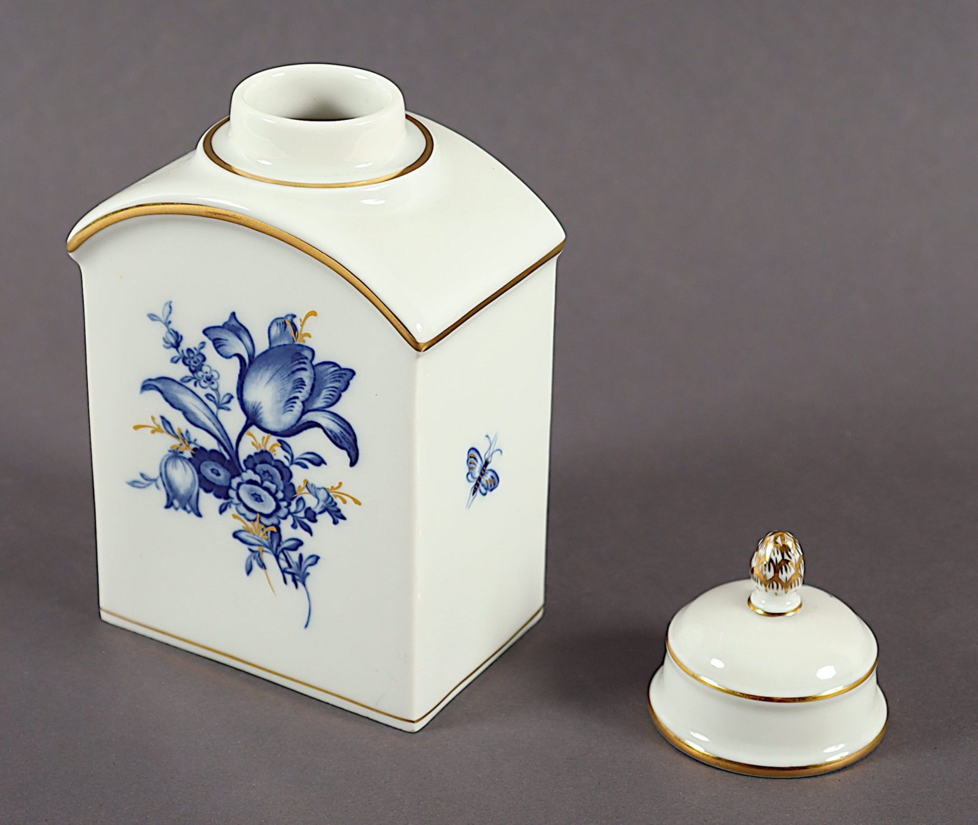 Teedose, Blaue Blume, Meissen, 20.Jh. - Bild 2 aus 3