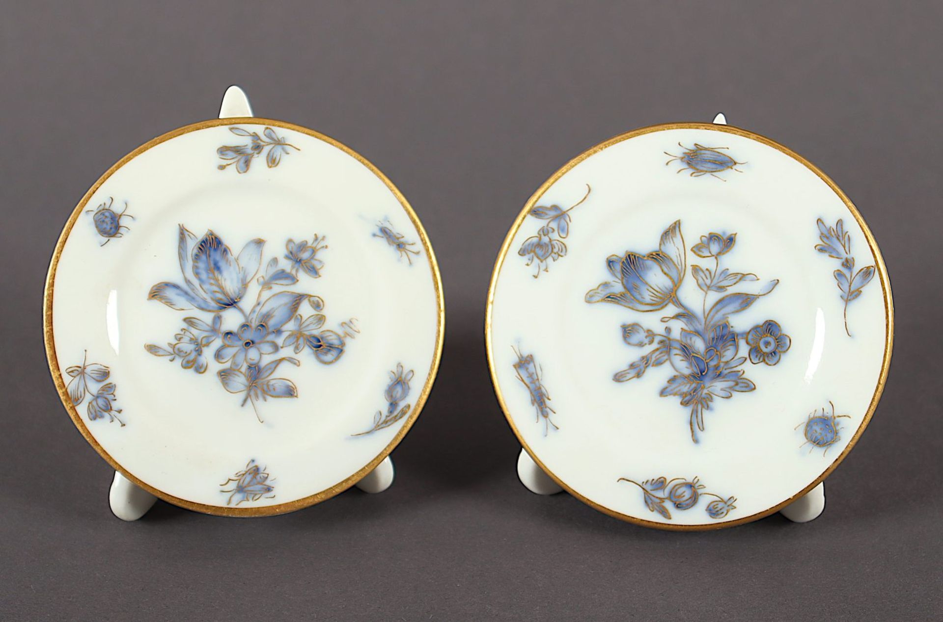 zwei Tischkartenhalter, Blaue Blume, Meissen, E.19.Jh.