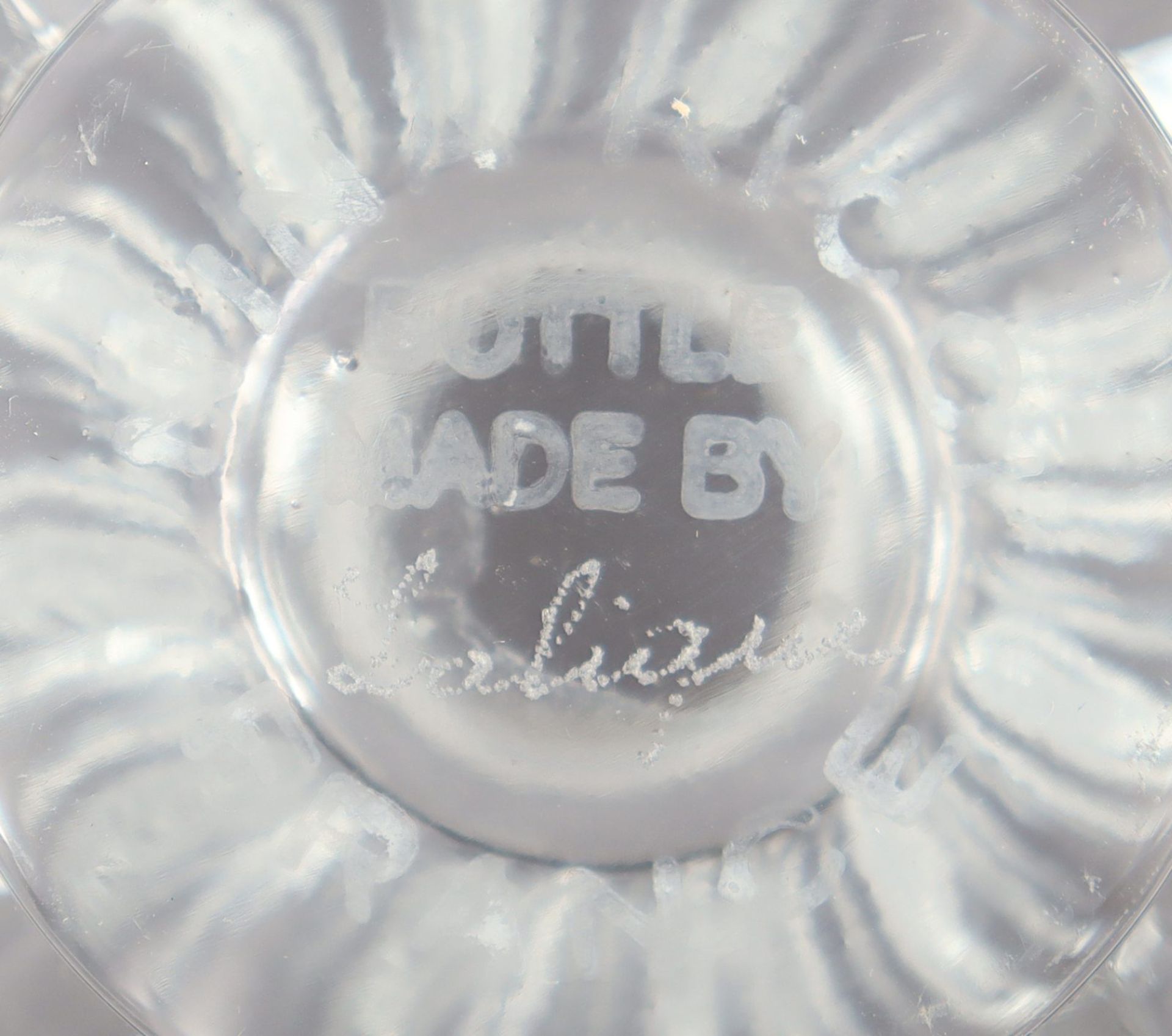 Flacon mit Taubenpaar, Glas, Lalique - Image 4 of 4