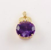 Amethyst Anhänger, 585/ooo GG, kl. Brillanten, 14,2g