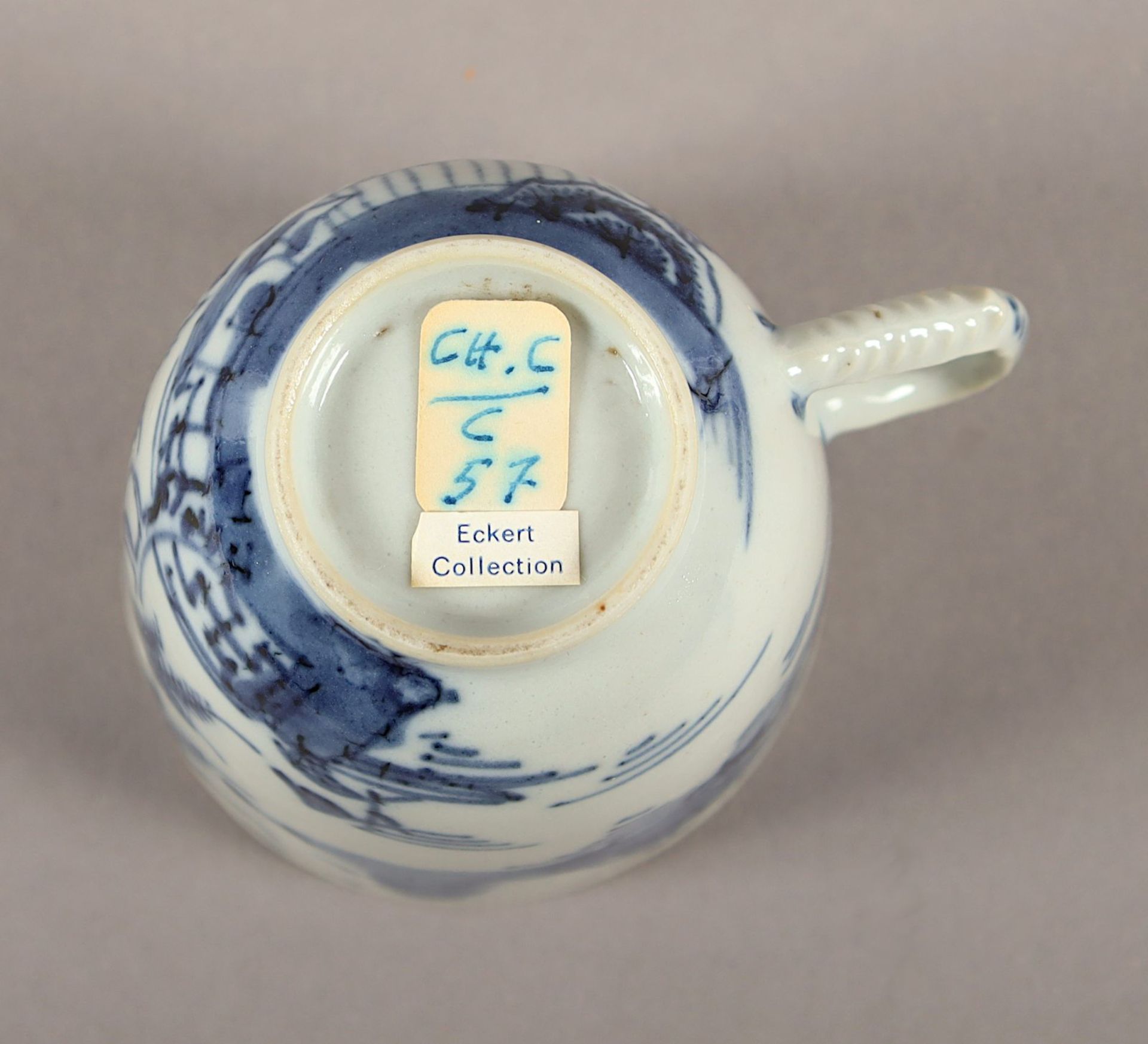 Tasse, Porzellan, Unterglasurblau dekoriert, China, um 1800 - Image 5 of 5