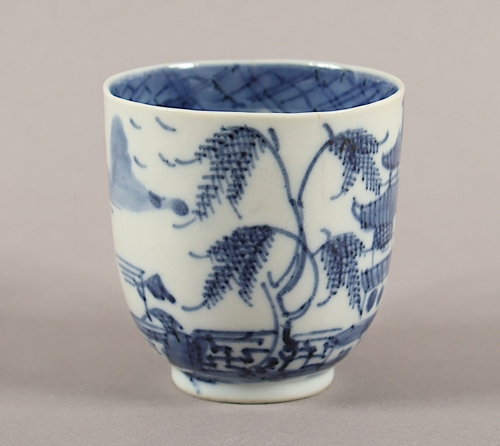 Tasse, Porzellan, Unterglasurblau dekoriert, China, um 1800 - Image 2 of 5