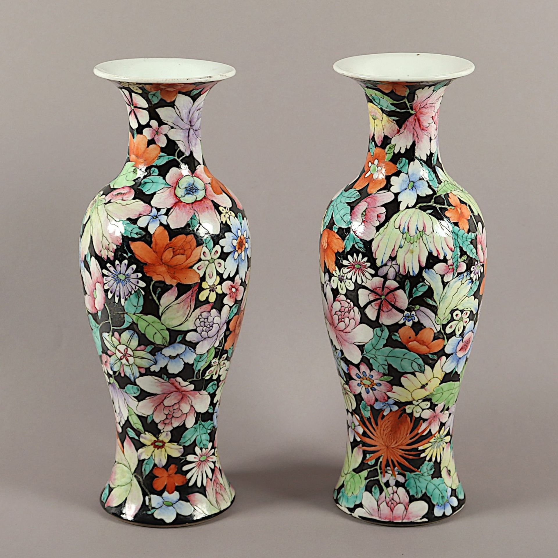 Paar Vasen, "Mille Fiori"-Dekor, China, 19.Jh.