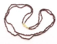 Halskette, doublé, dunkelroter, böhmischem Granat, 19.Jh.