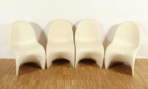 vier Panton-Chairs, 