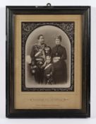 Fotografie Kaiserpaar mit Kronprinz, 1889