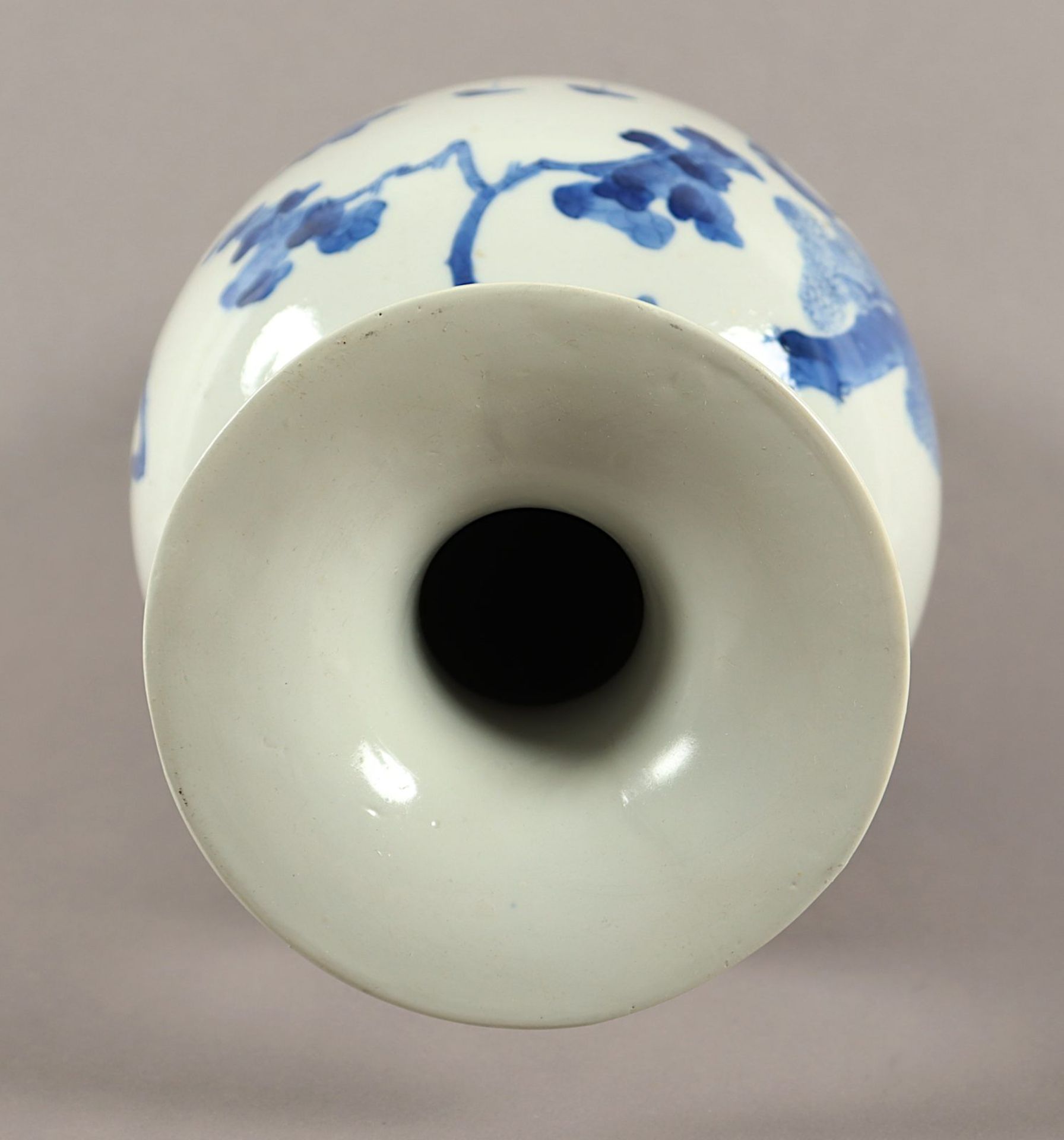 blauweiße Vase, Porzellan, China, 19.Jh. - Bild 4 aus 5