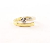 Ring, 750/ooo Gelbgold, rhodiniert, Brillant 0,20 ct.