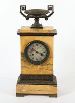 Pendule, Marmor, Frankreich, um 1870