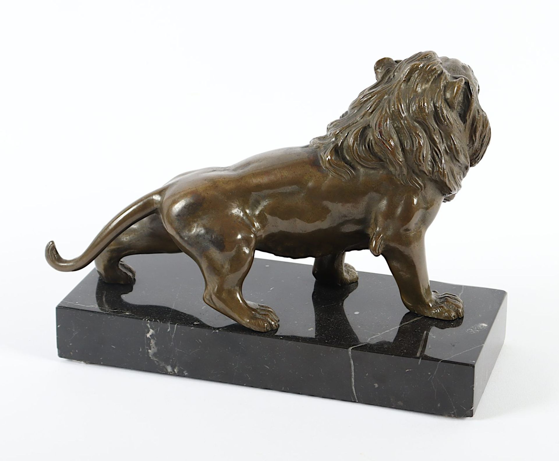Löwe, Bronze - Bild 2 aus 2