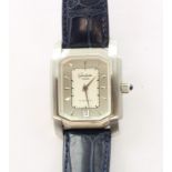 Armbanduhr, Platin, Marke: Glashütte, "Lady Karree", Automatik, Echtheitszertifikat