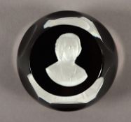 PAPER WEIGHT, Jean-Jacques Rousseau, Baccarat