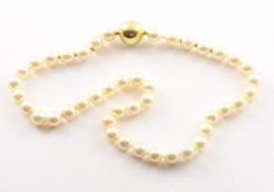 Perlenkette, 750/ooo Gelbgold