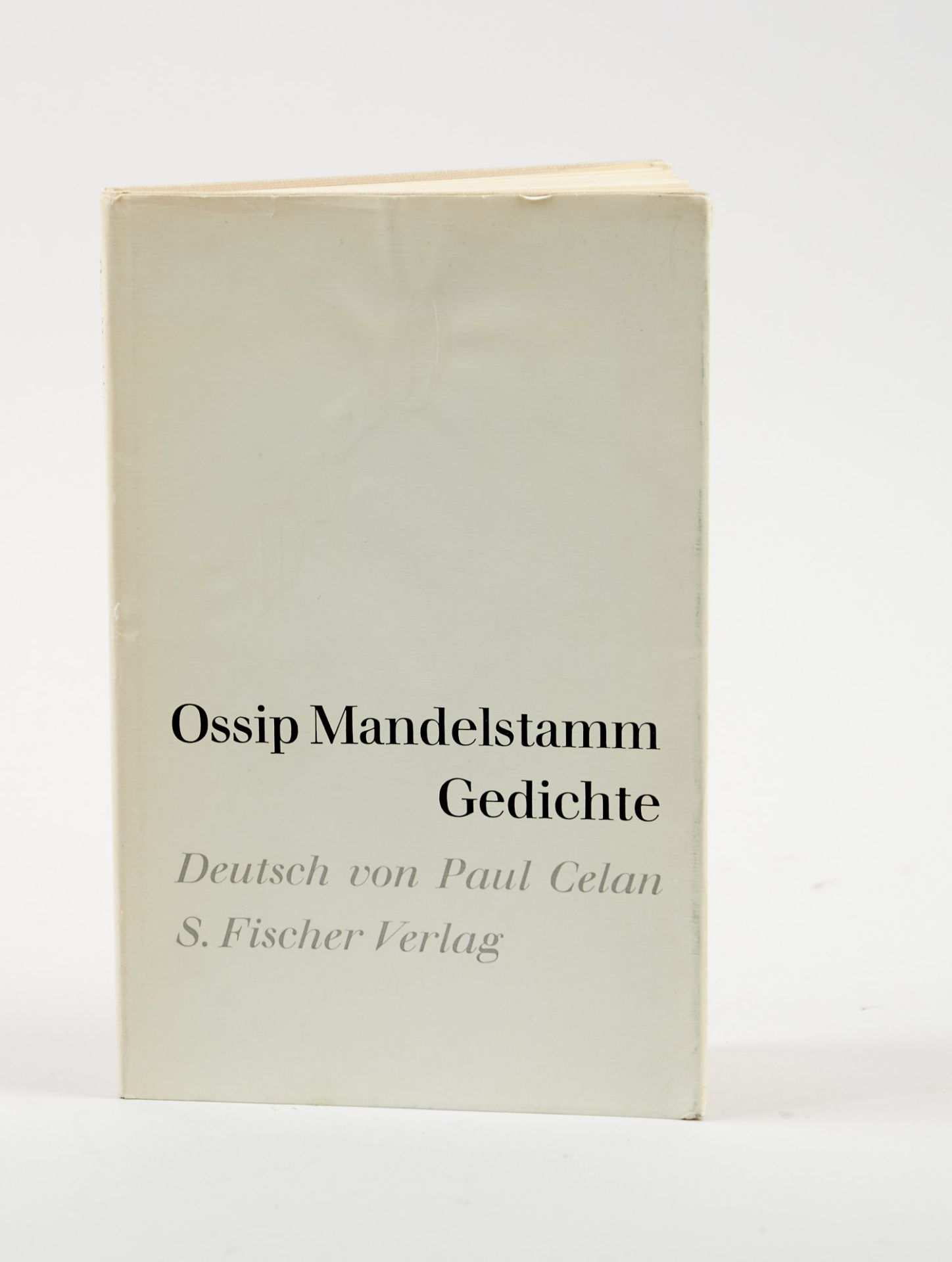 Celan Widmungsexemplar Mandelstamm, O., Gedichte. (Aus dem Russischen übertragen von Paul Celan.