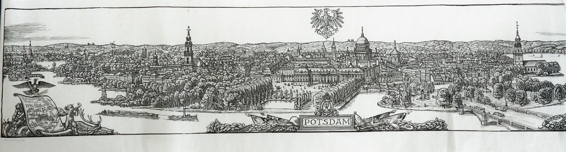Stuttgart - "Stuttgart". Holzschnitt auf Pergaminpapier von E. Feyerabend, dat. 1945. 27,5 x 147 cm. - Image 5 of 5