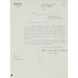 Müller, H., deutscher Reichskanzler (1876-1931). Ms. Brief mit e. U. Dat. Berlin, 3. 12. 1927.
