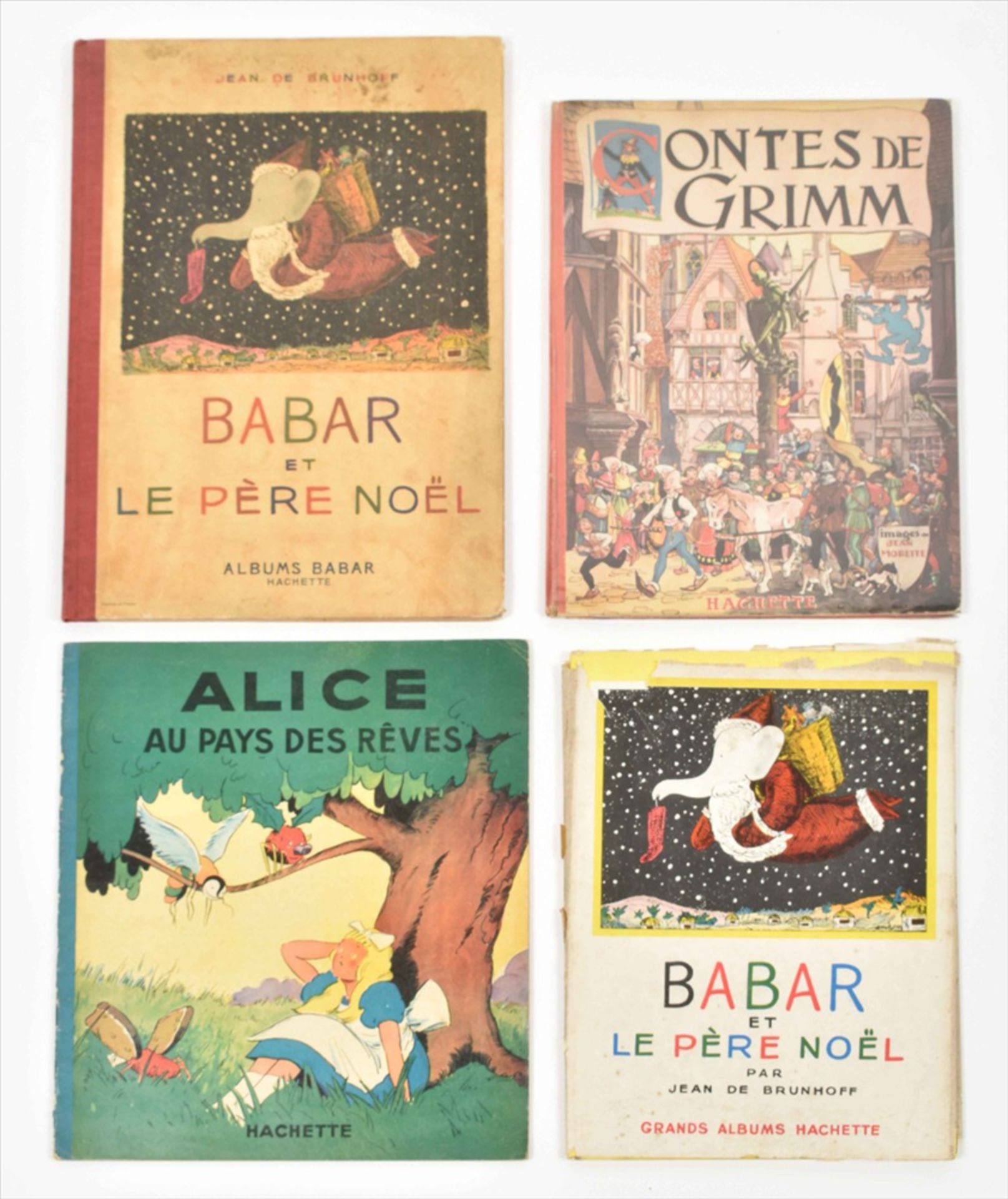 [French Children's books] Lot of seventeen. Including: (1) J. de Brunhoff. Babar et le père noël - Image 5 of 5