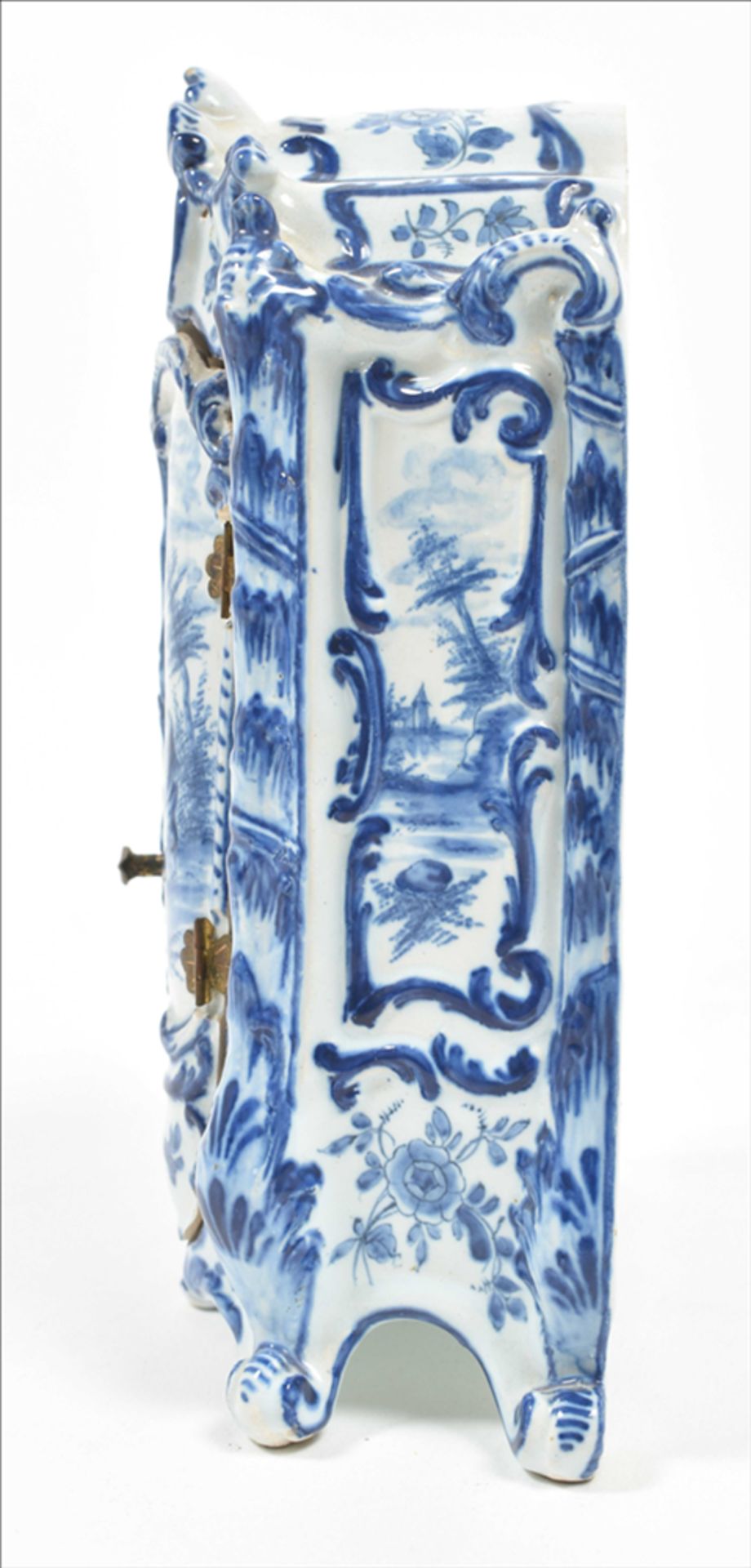 Delft blue miniature cabinet - Image 3 of 8