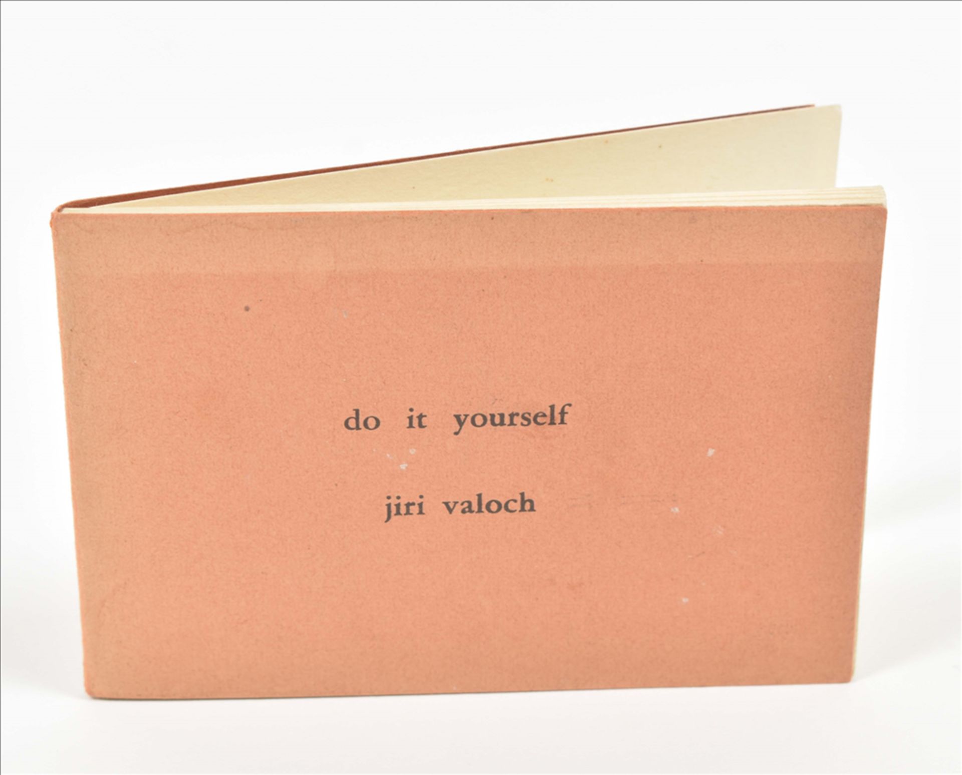 Jiri Valoch, Do it yourself, 1971-1974
