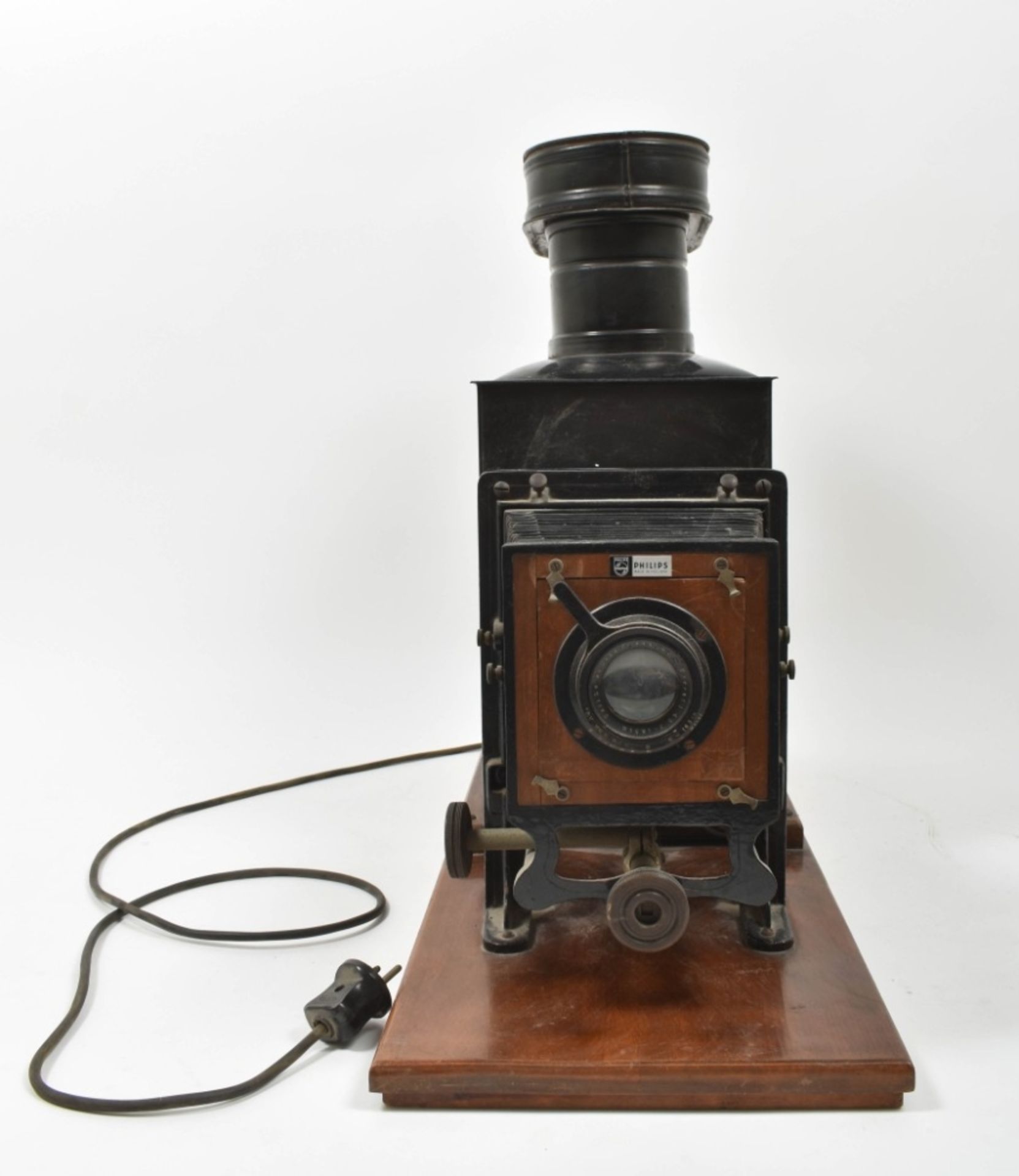[Magic lantern] Early 20th century magic lantern and camera paraphernalia - Image 6 of 7