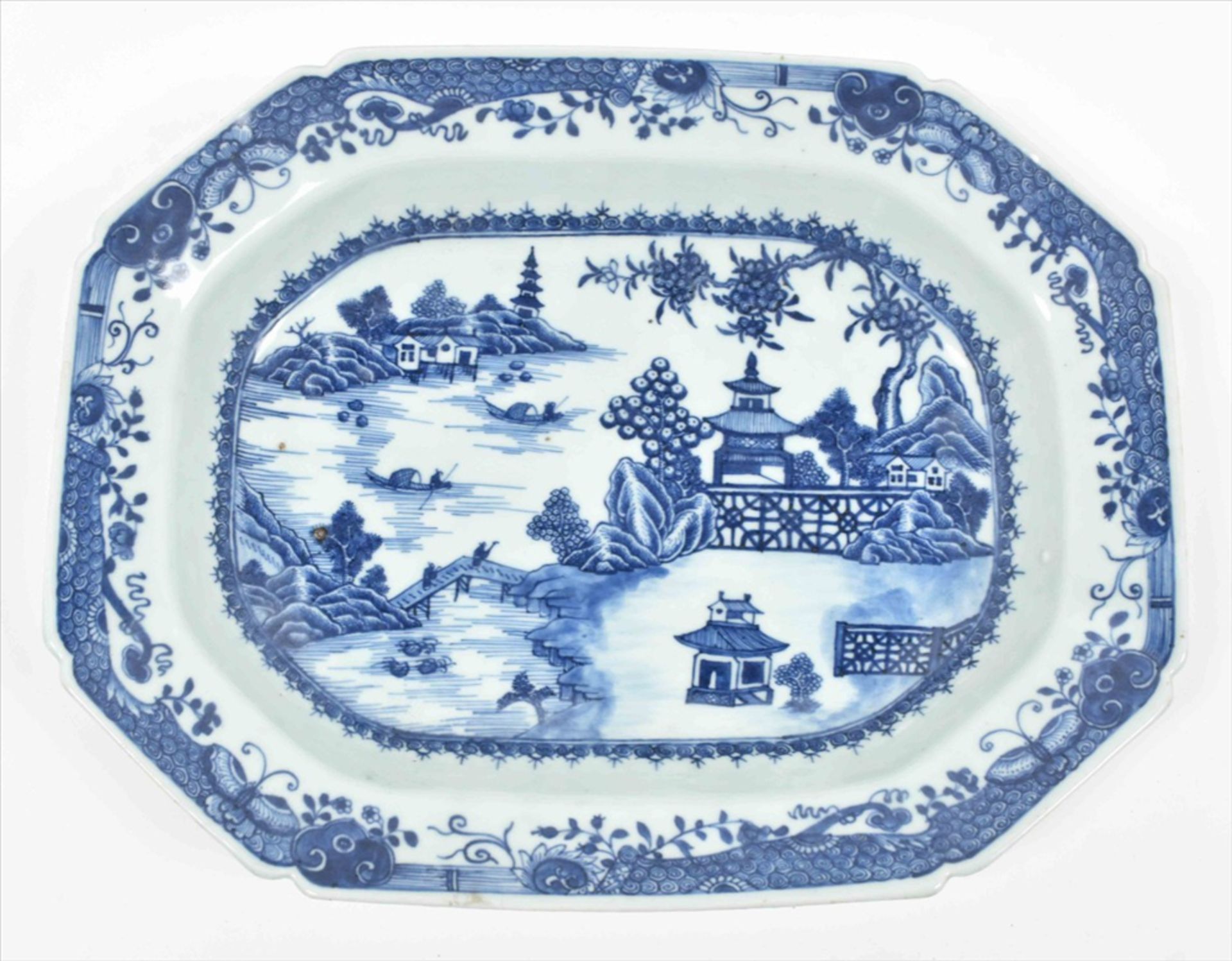 [China. Porcelain] Chinese Qianlong porcelain tureen dish - Bild 8 aus 10