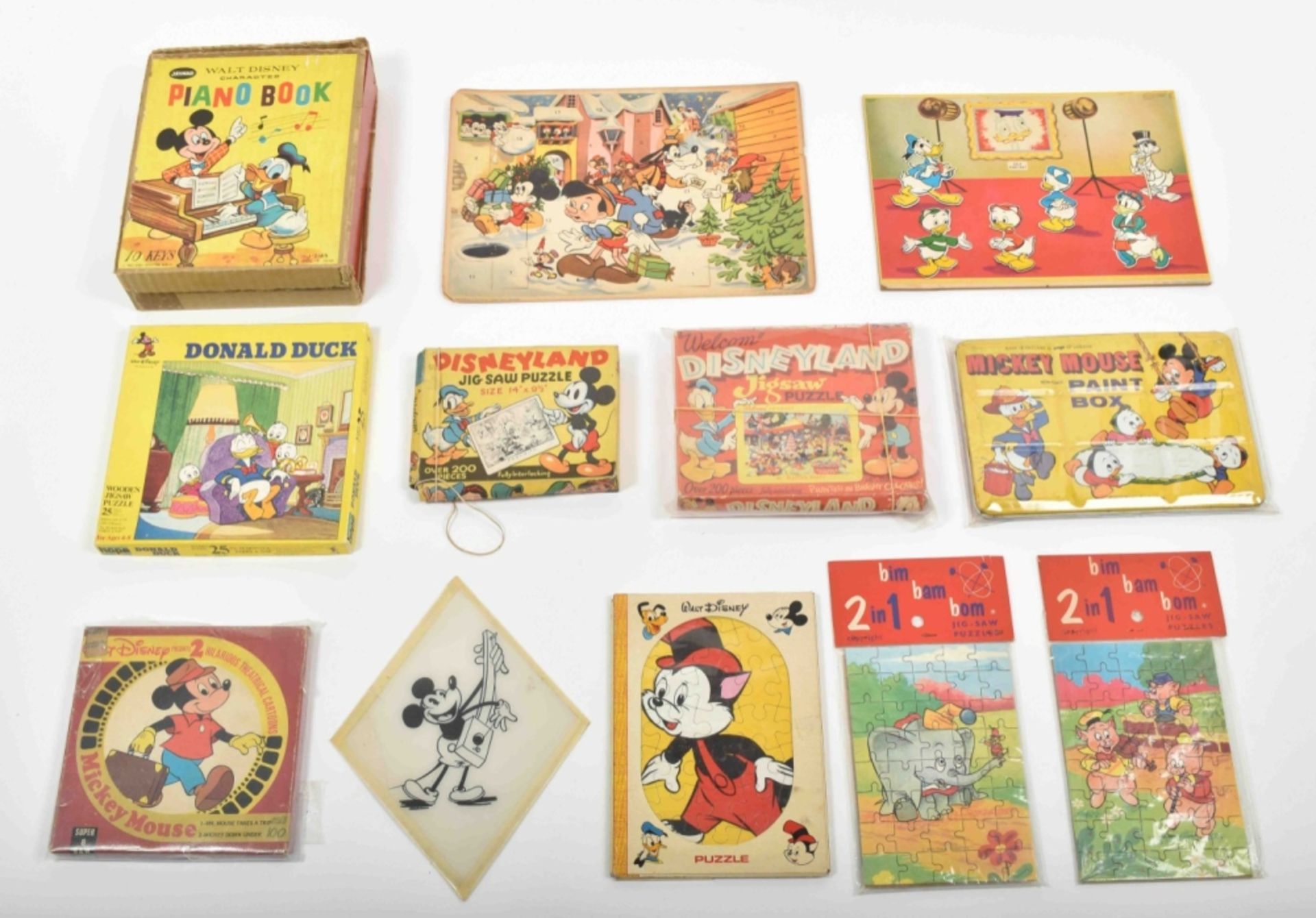 [Walt Disney] Mickey Mouse Library of Games - Image 5 of 6