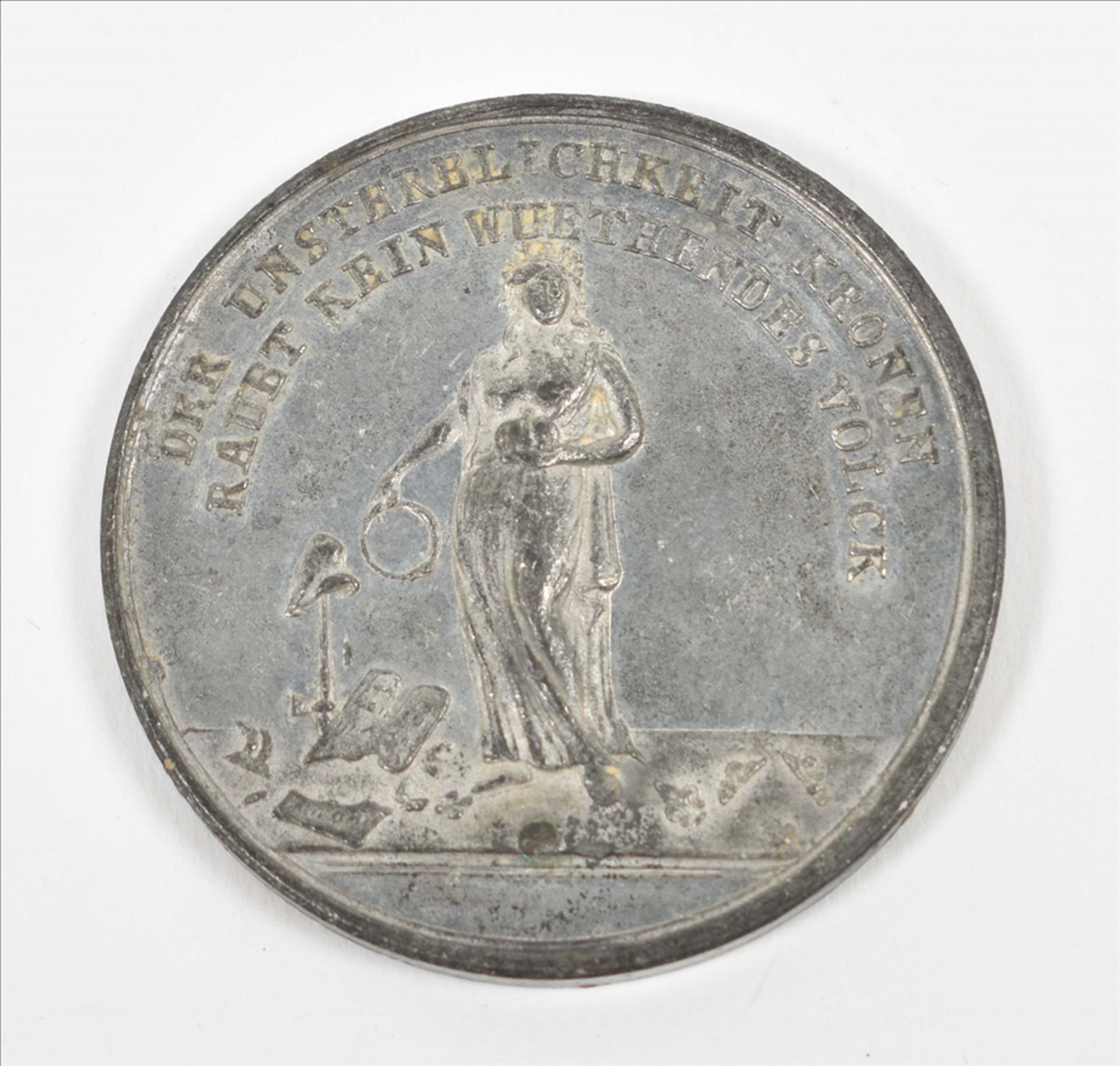 Medal commemorating the death of Louis XVI and Marie Antoinette - Image 3 of 5