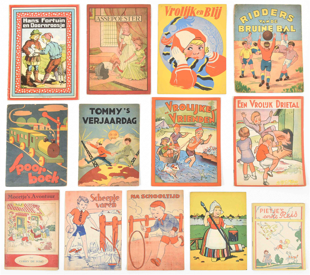 Lot of 33 miscellaneous early 20th century Dutch children's books