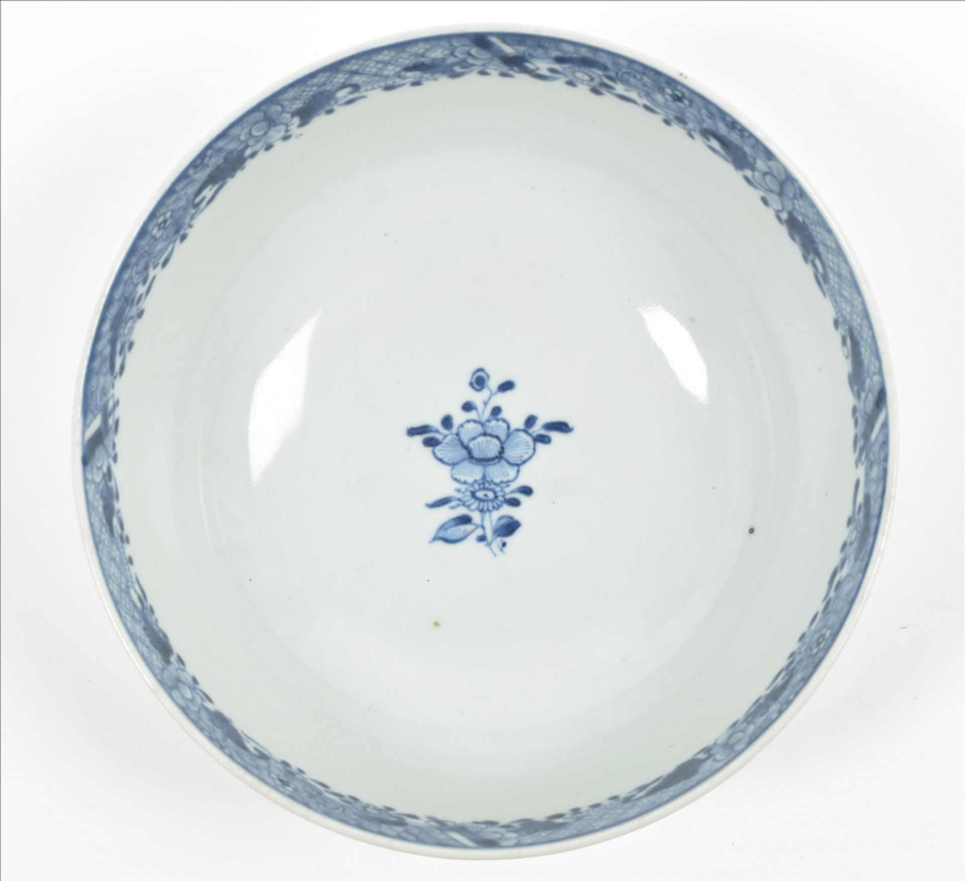 Five porcelain plates and a bowl - Bild 8 aus 8