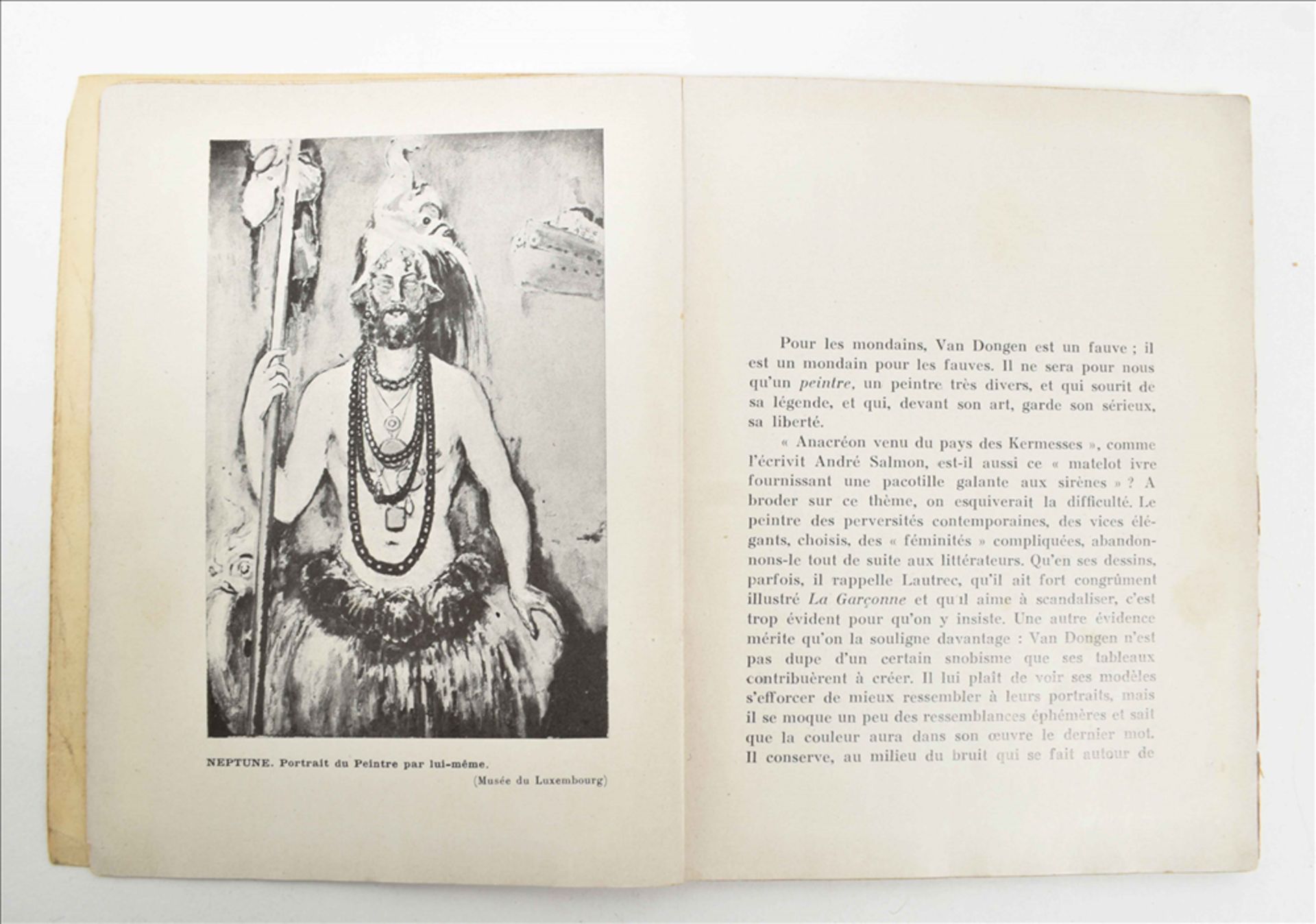 Kees van Dongen (1877-1968). (1) 'Begum sees her picture' - Image 9 of 10