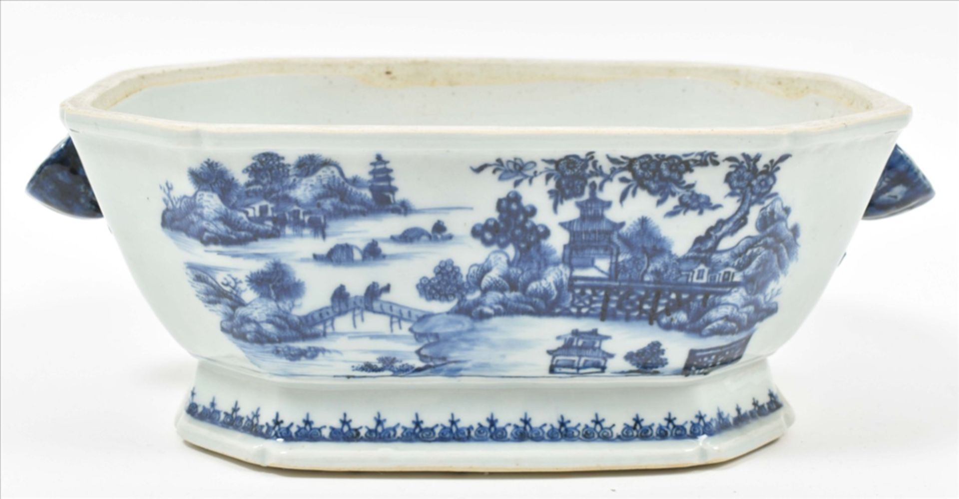 [China. Porcelain] Chinese Qianlong porcelain tureen dish - Bild 3 aus 10