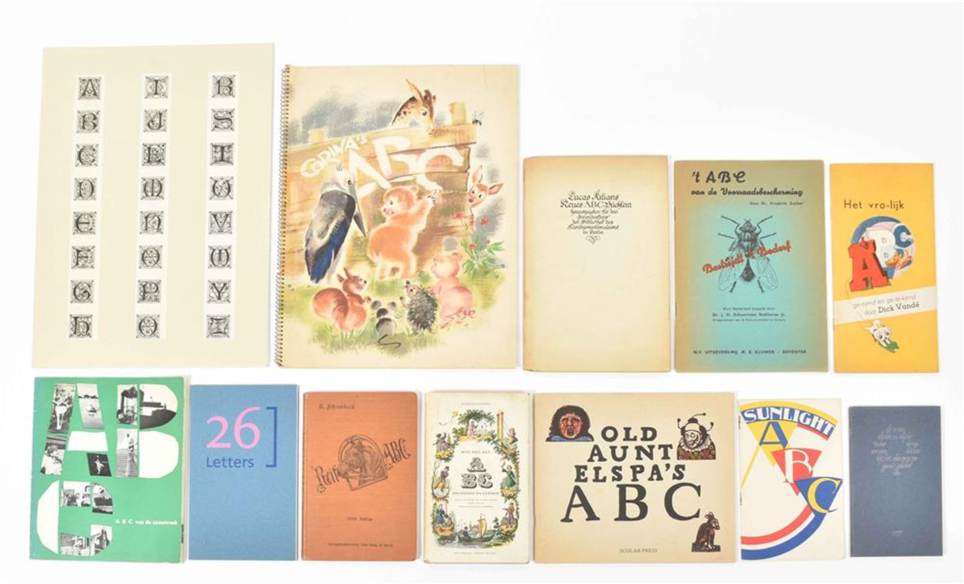[Alphabet books] 25 (rare) alphabet books and related ephemera - Image 2 of 9
