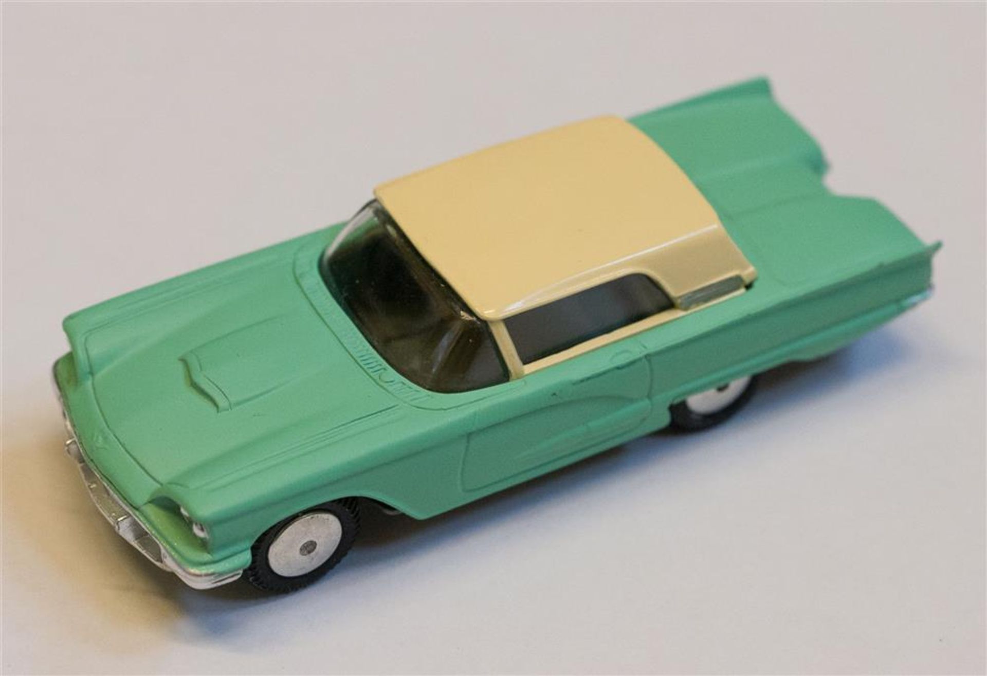 [Model cars] Corgi Toys. (1) 'E' Type Jaguar with Detachable Hard Top - Bild 5 aus 5